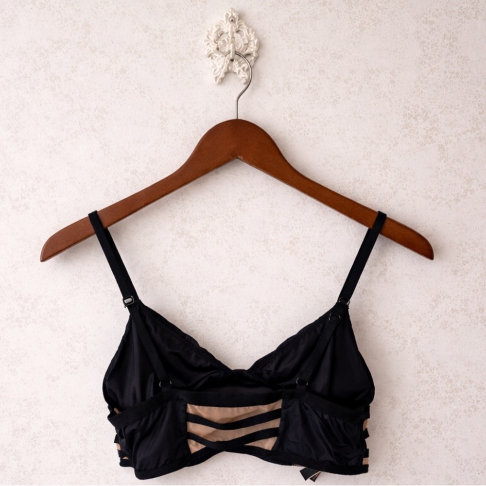 Victoria's Secret Black Bra for Intimates & Sleepwear